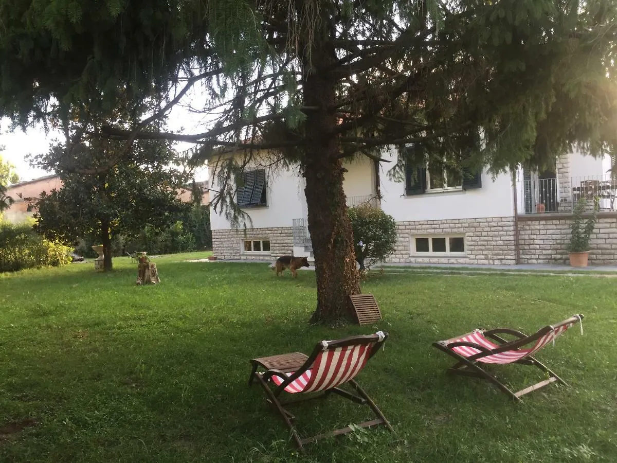 Villa Grespola Lucca 0*,  Olaszország
